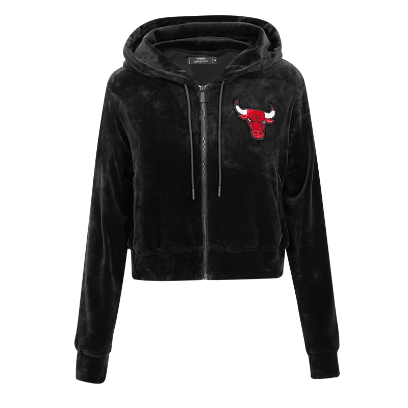 SUDADERA CON CIERRE NBA CHICAGO BULLS CLASSIC ESSENTIALS PARA MUJER