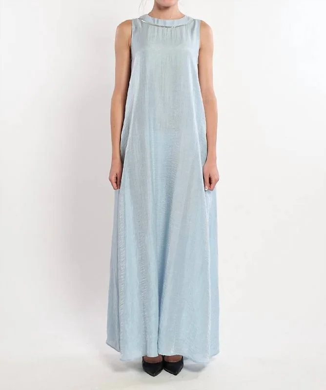 Long Dress With Neck Detail In Light Blue